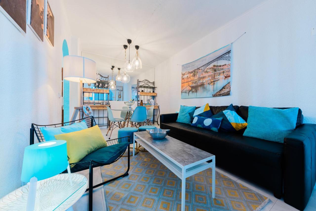 2 Room Condo - 5 Mins From Costa Da Caparica Beach & Bars Ngoại thất bức ảnh