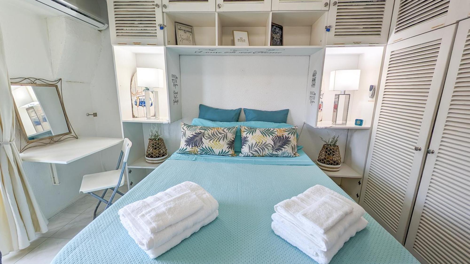 2 Room Condo - 5 Mins From Costa Da Caparica Beach & Bars Ngoại thất bức ảnh