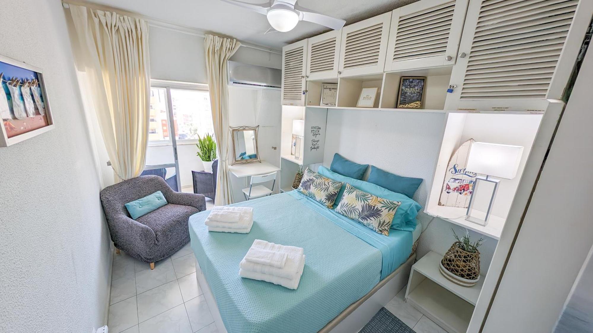2 Room Condo - 5 Mins From Costa Da Caparica Beach & Bars Ngoại thất bức ảnh